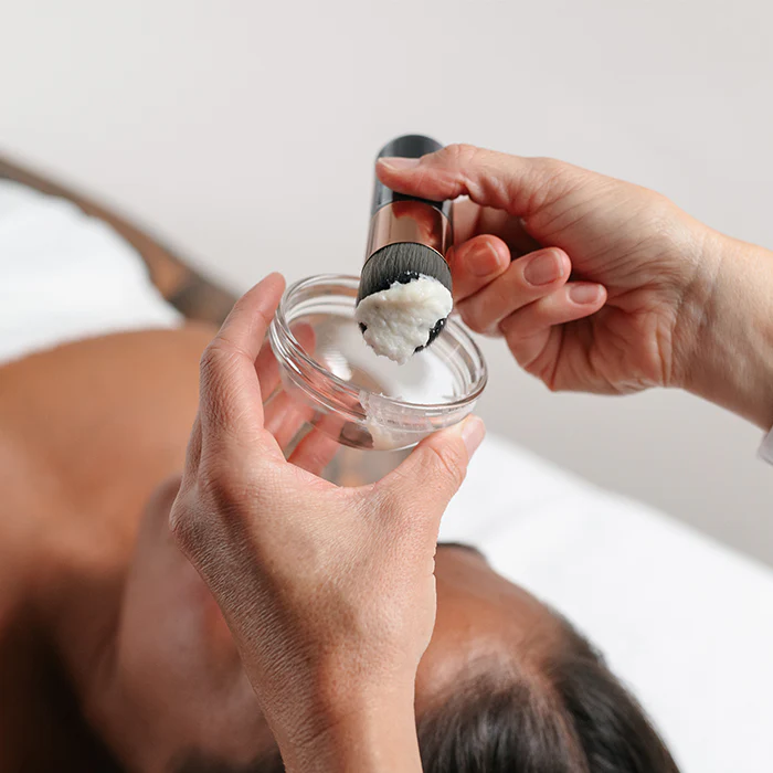 Cleansing Kabuki Brush - Image 4