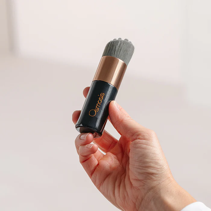 Cleansing Kabuki Brush - Image 5